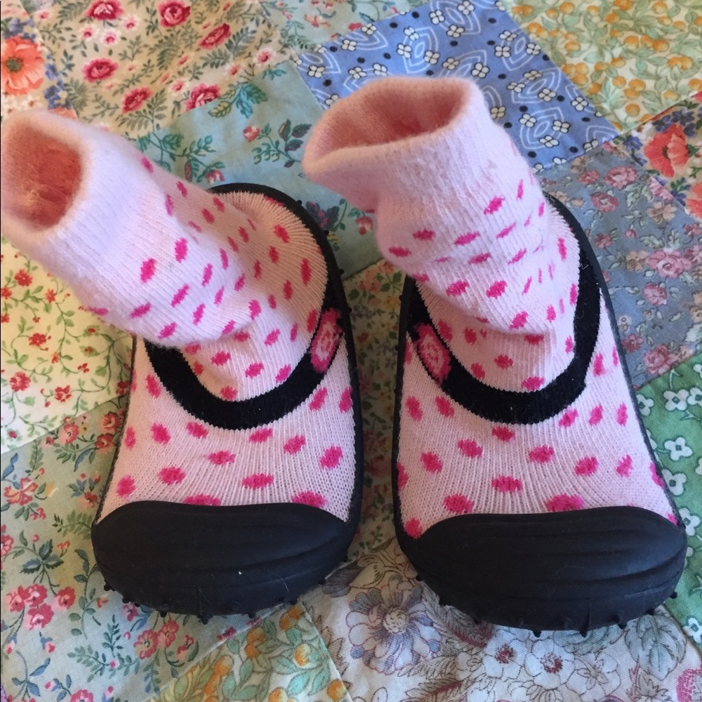 No slip baby sock/shoes 👶